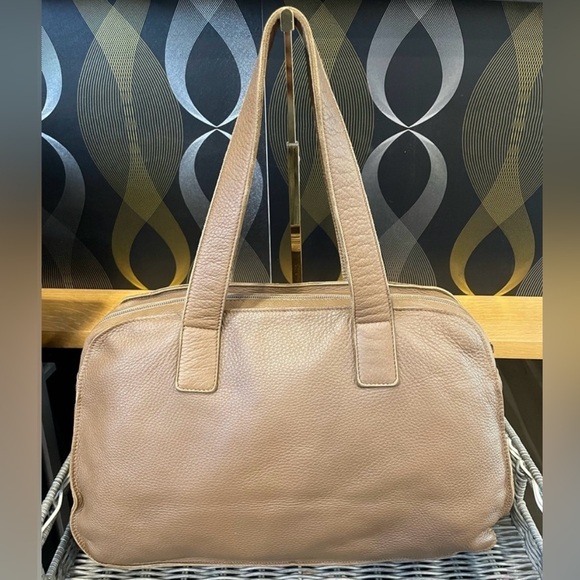 SOLD❤️ BOTTEGA VENETA Lambskin Leather Tote Shoulder Bag Taupe Brown Tan - Picture 16 of 16